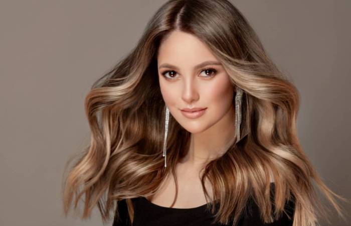 7 Bronde Hair Color Ideas to Try This Season (1)