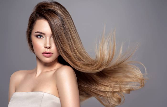 7 Bronde Hair Color Ideas to Try This Season (2)