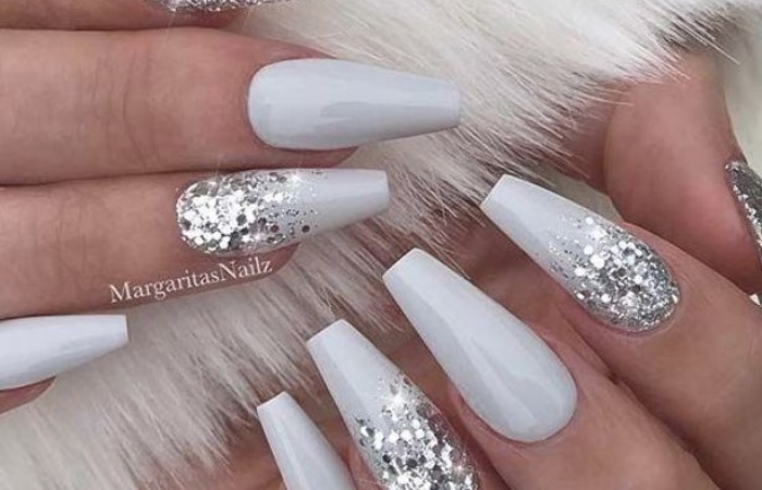 Short White Nails (6)